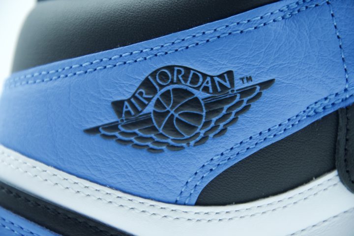Nike Jordan 1 Retro High OG UNC Toe