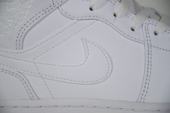Nike Jordan 1 mid